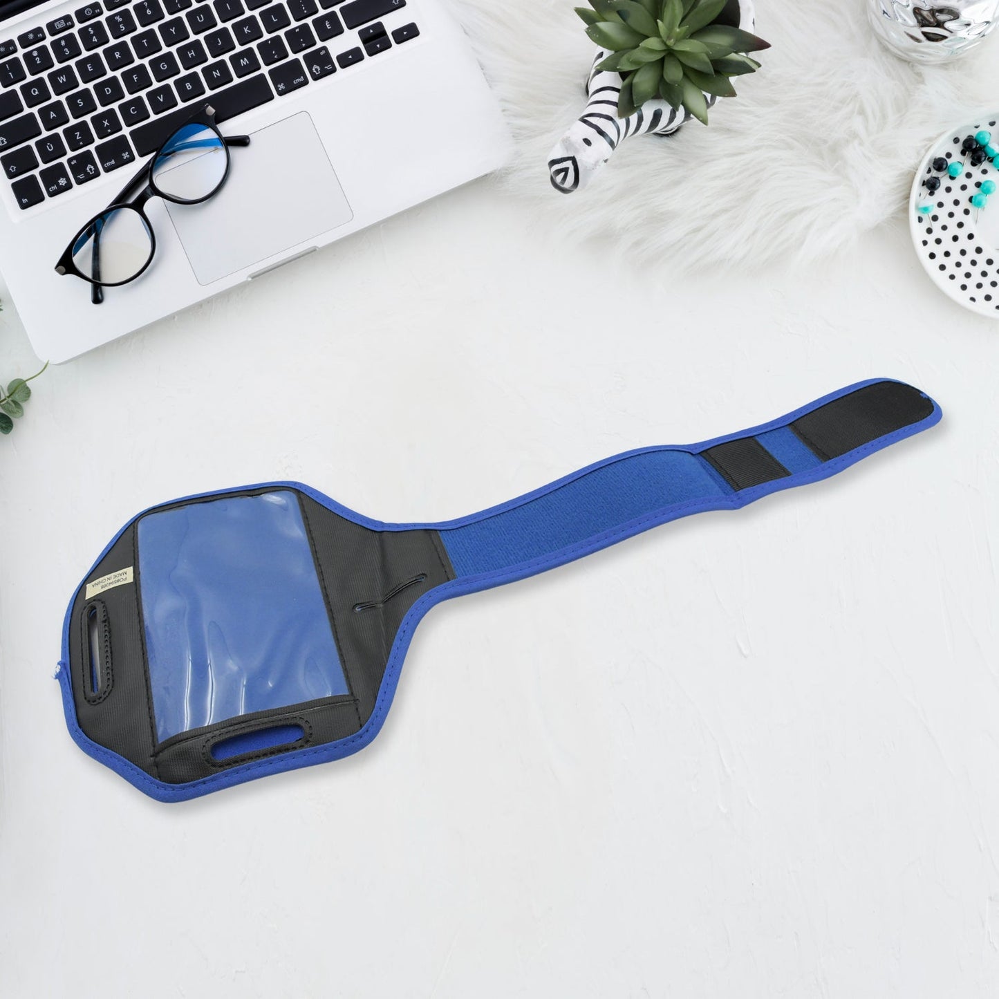 Phone arm band for running, sports wrist pouch. sports armband phone holder, running phone pouch, phone arm case for gym, armband for jogging, phone holder for running, lycra phone arm band