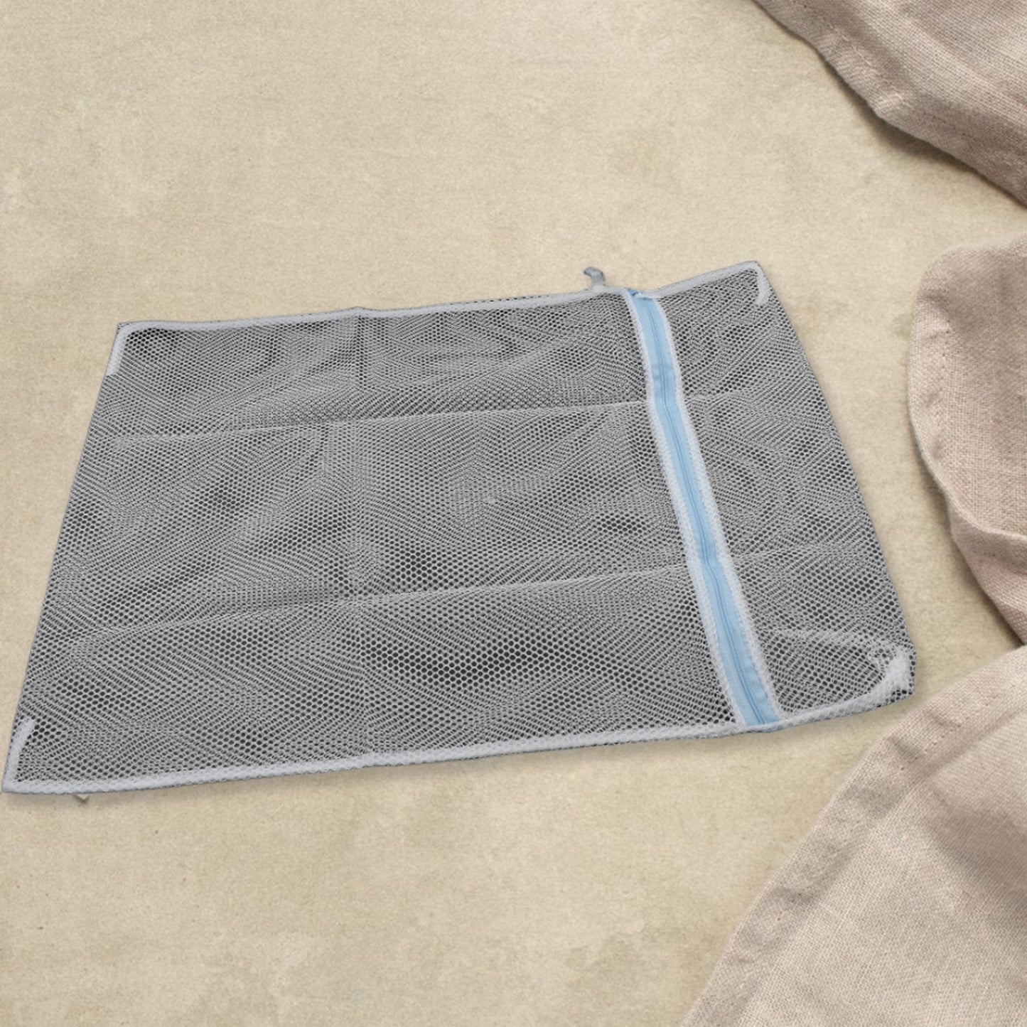 Mesh laundry bag with premium zipper, ideal for washing delicates and organizing. mesh laundry bag, laundry bag for delicates, bra washing bag, underwear laundry pouch, lingerie wash bag, travel organizer bag, zipper mesh laundry bag
