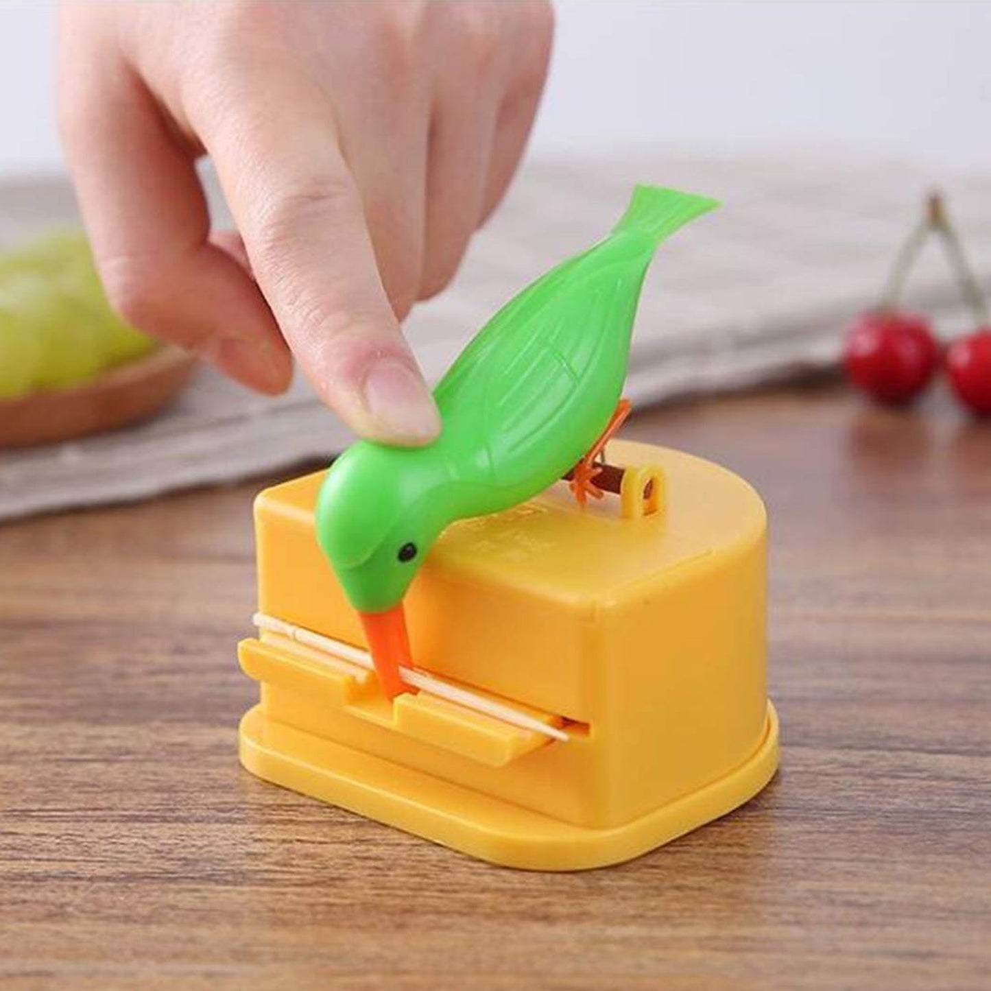bird design toothpick holder, press type toothpick dispenser, smart toothpick box, portable toothpick storage, ABS toothpick container, kitchen toothpick holder