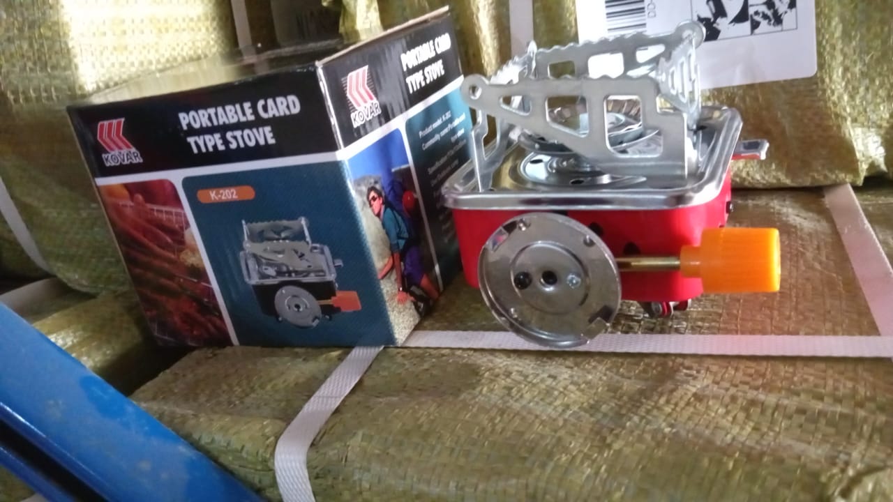 mini square camping stove stands out in searches like “compact camping stove 2800W,” “portable foldable gas stove India,”