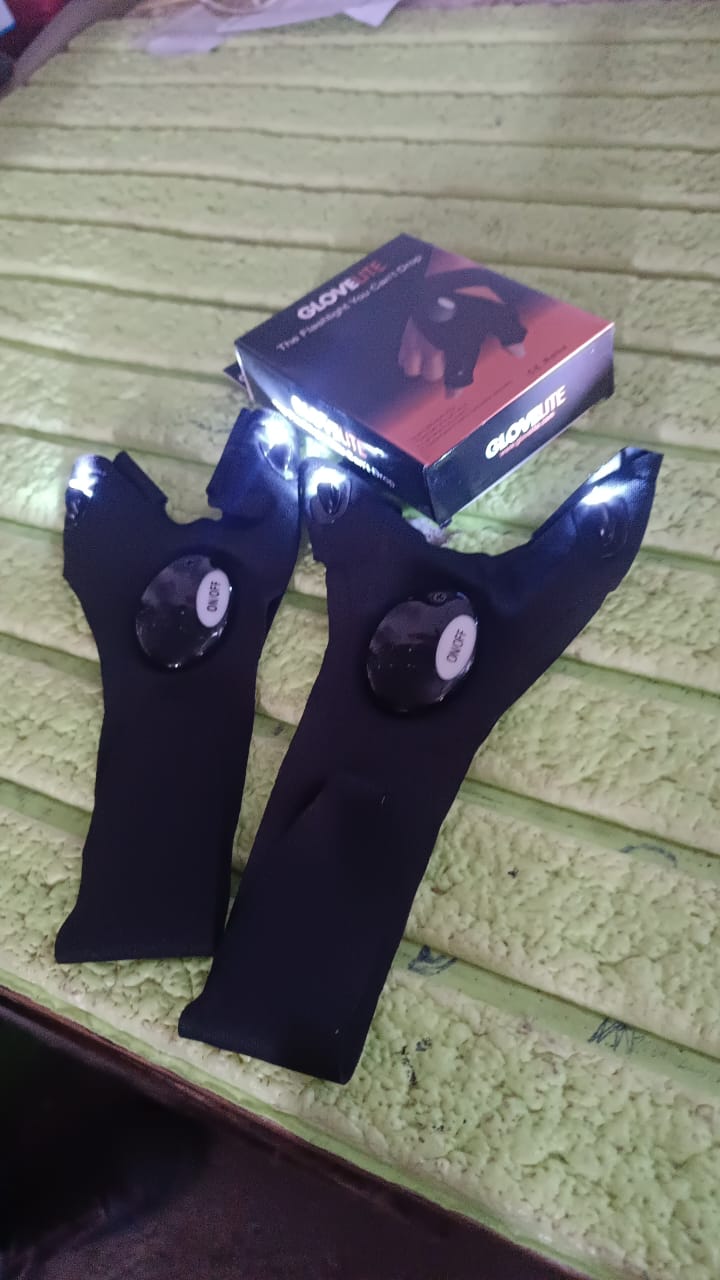 rechargeable smart gloves, camping gloves with LED, gloves for working in dark, LED utility gloves