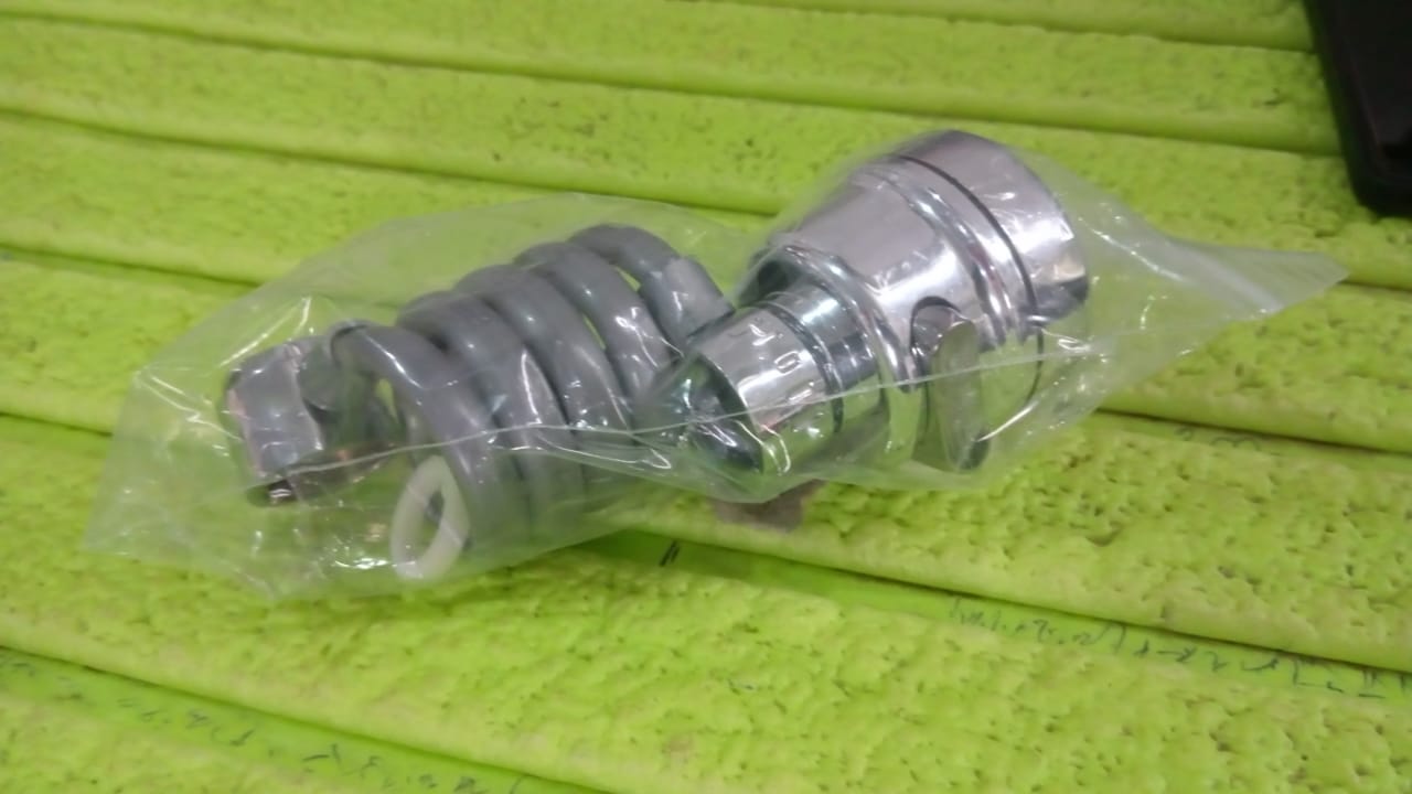 Anti splash water saving kitchen faucet sprayer nozzle chrome