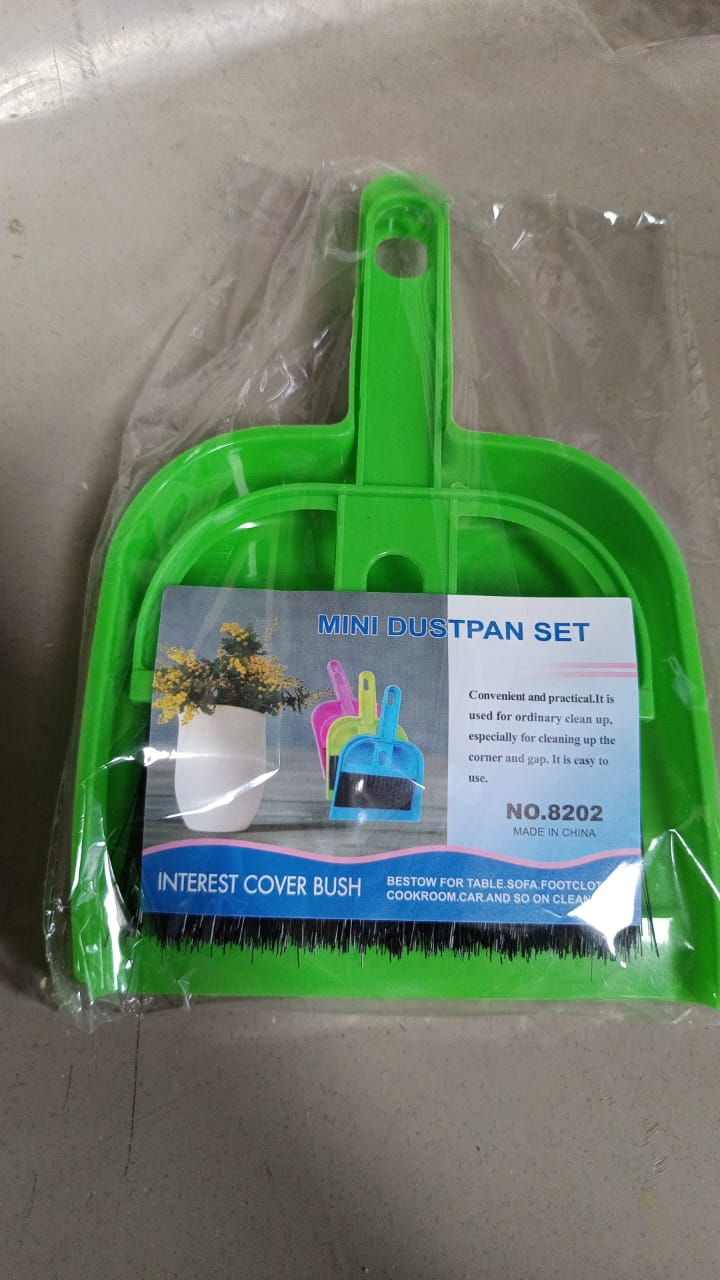 Easy-to-use dustpan with brush for quick cleanups. mini dustpan set, brush and pan cleaning tool, keyboard cleaning brush, car dashboard cleaner, table crumb brush, compact dustpan and broom set