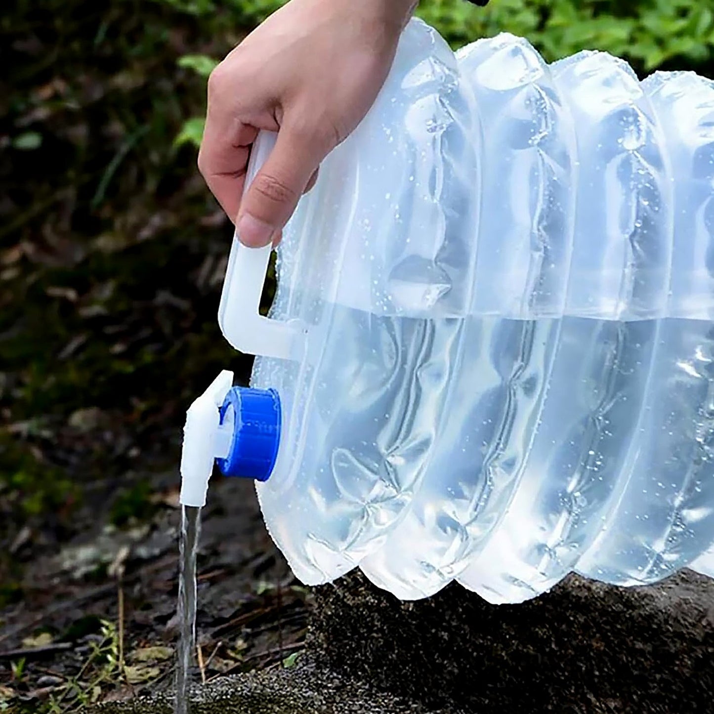 10 liter collapsible camping water container with tap and handle, foldable water storage jug for outdoor travel and trekking,