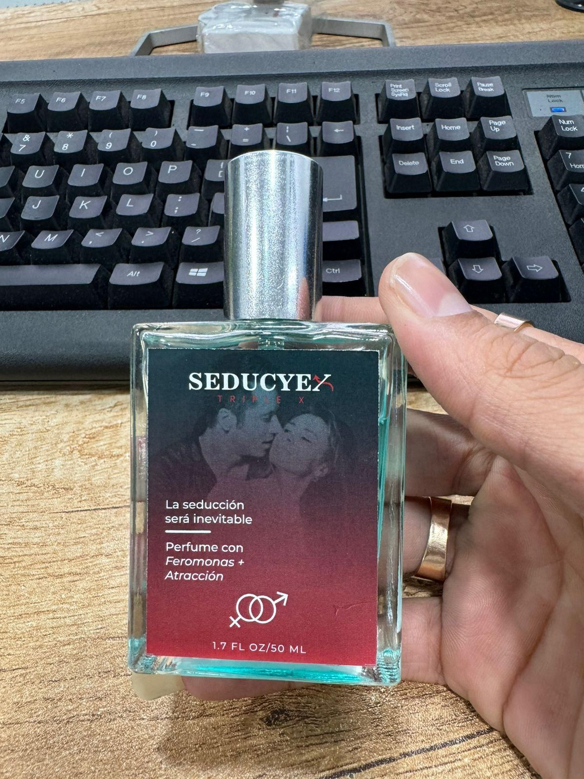 top unisex fragrances pack of 2, long-lasting premium extrait de parfum for daily and evening use, best long-lasting unisex perfume under 1000, bold and intense perfume for both genders, perfume combo for men and women with strong scent
