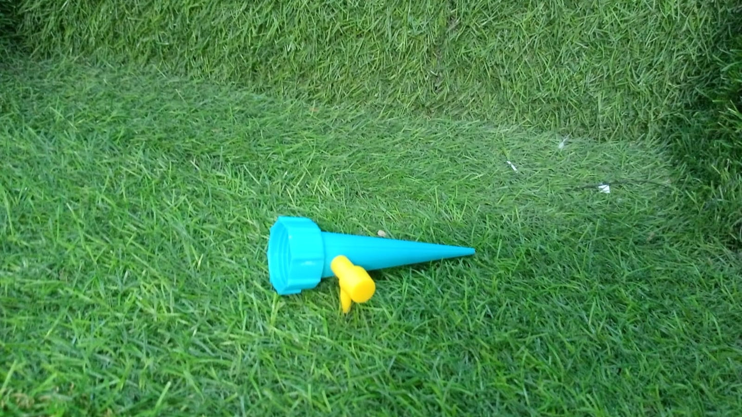 vacation plant waterer stakes