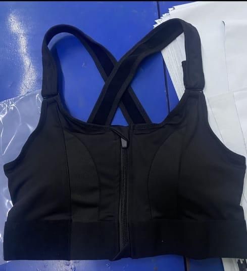 breathable sports bra, adjustable closure sports bra, sports bra India, high support bra, sportswear for women, training bra, activewear bra, exercise bra, sports bra for high intensity, women’s fitness apparel, comfortable sports bra, sports bra with hook fastener