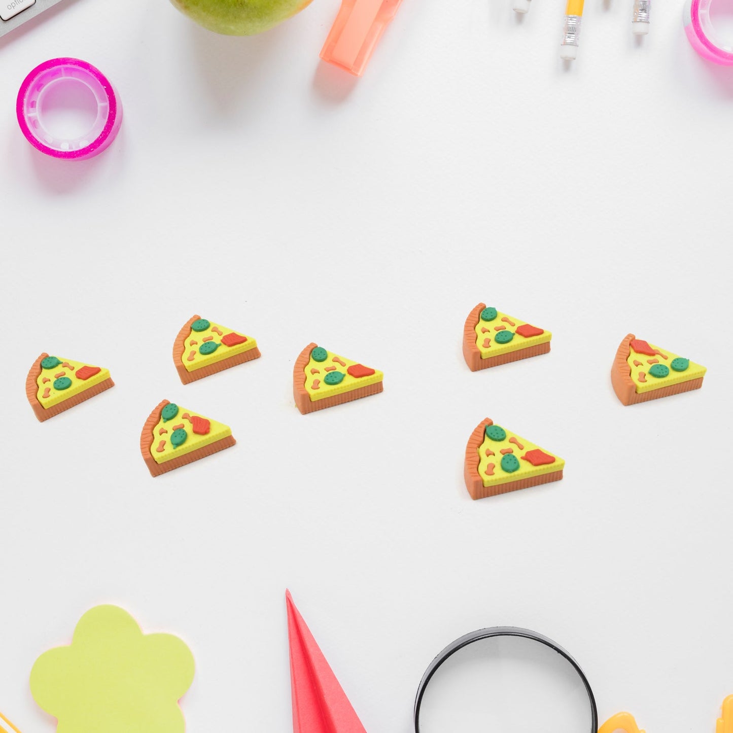 Cute miniature pizza eraser set with 7 slices, colorful and collectible for children