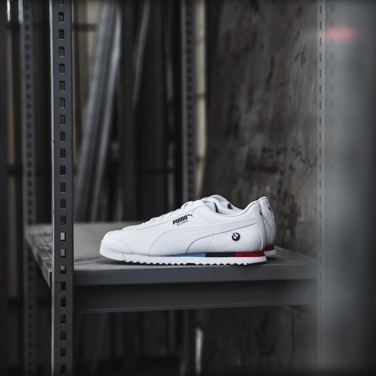 men’s white shoes, synthetic shoes men, comfortable men’s shoes, white lace-up shoes men, men’s daily casual shoes, Puma footwear men, men’s synthetic sneakers, white casual shoes men