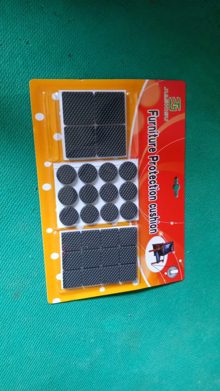 rubber anti‑scratch furniture pads, non‑slip rubber furniture grips, furniture leg noise insulation pads, self adhesive rubber pads, furniture floor scratch protectors, round rubber grip pads for furniture, universal furniture pad set, non skid furniture leg protectors