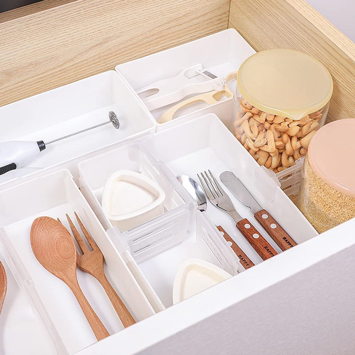 SnapShelf Refrigerator Organizer, Adjustable refrigerator divider clips separating food packets