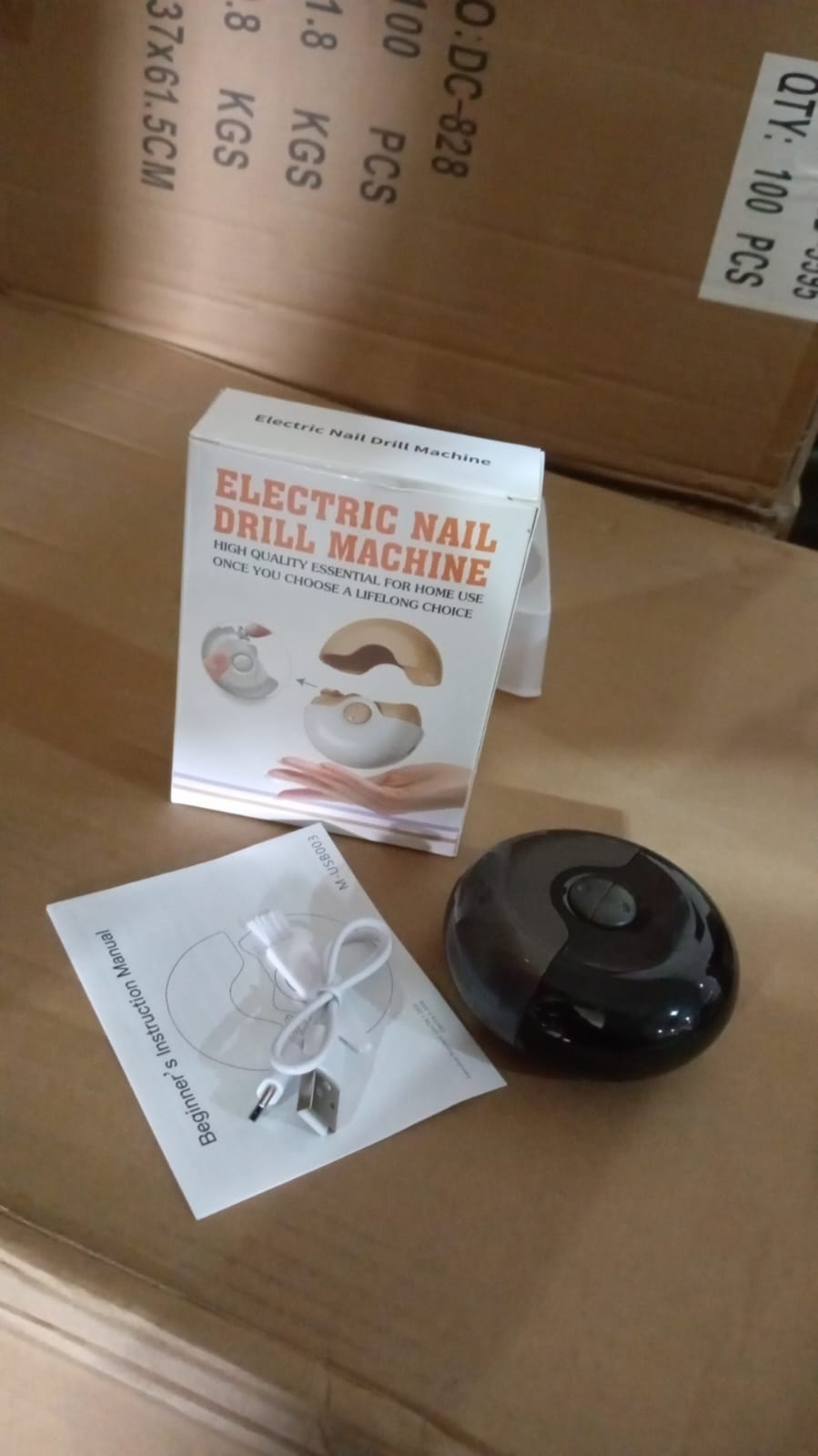 Lightweight electric baby nail clippers with detachable file head