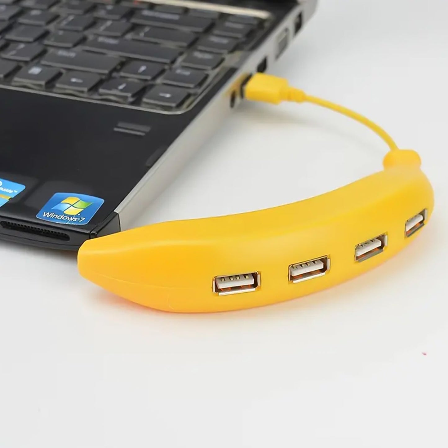4 port USB banana hub splitter for charging and data transfer
