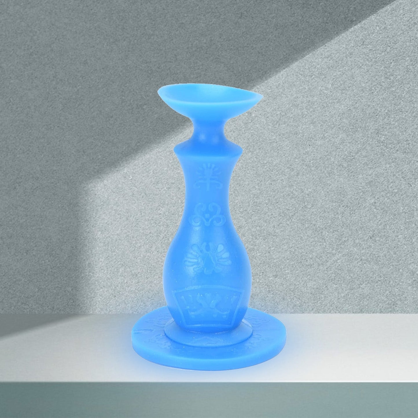 Suction cup washing machine accessory for family laundry rooms