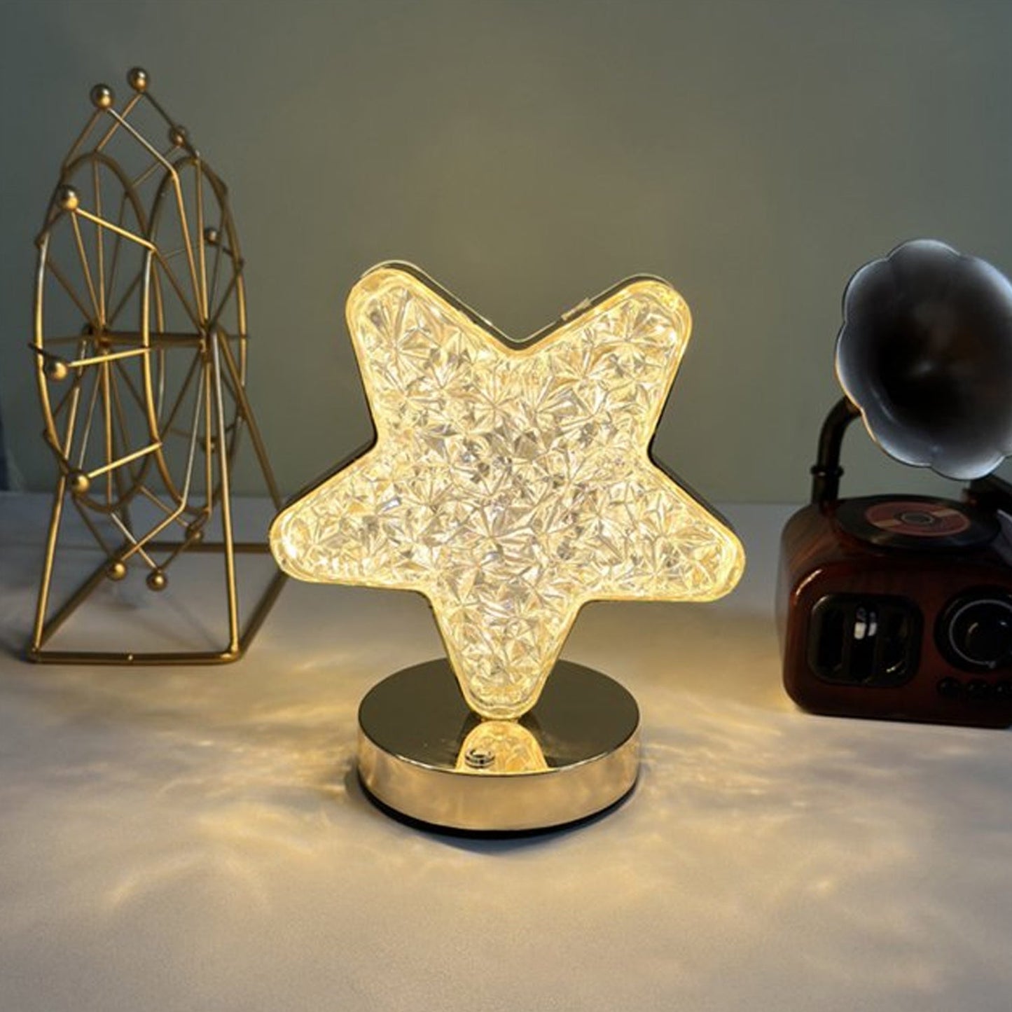 Cordless star shape crystal lamp placed for party decoration