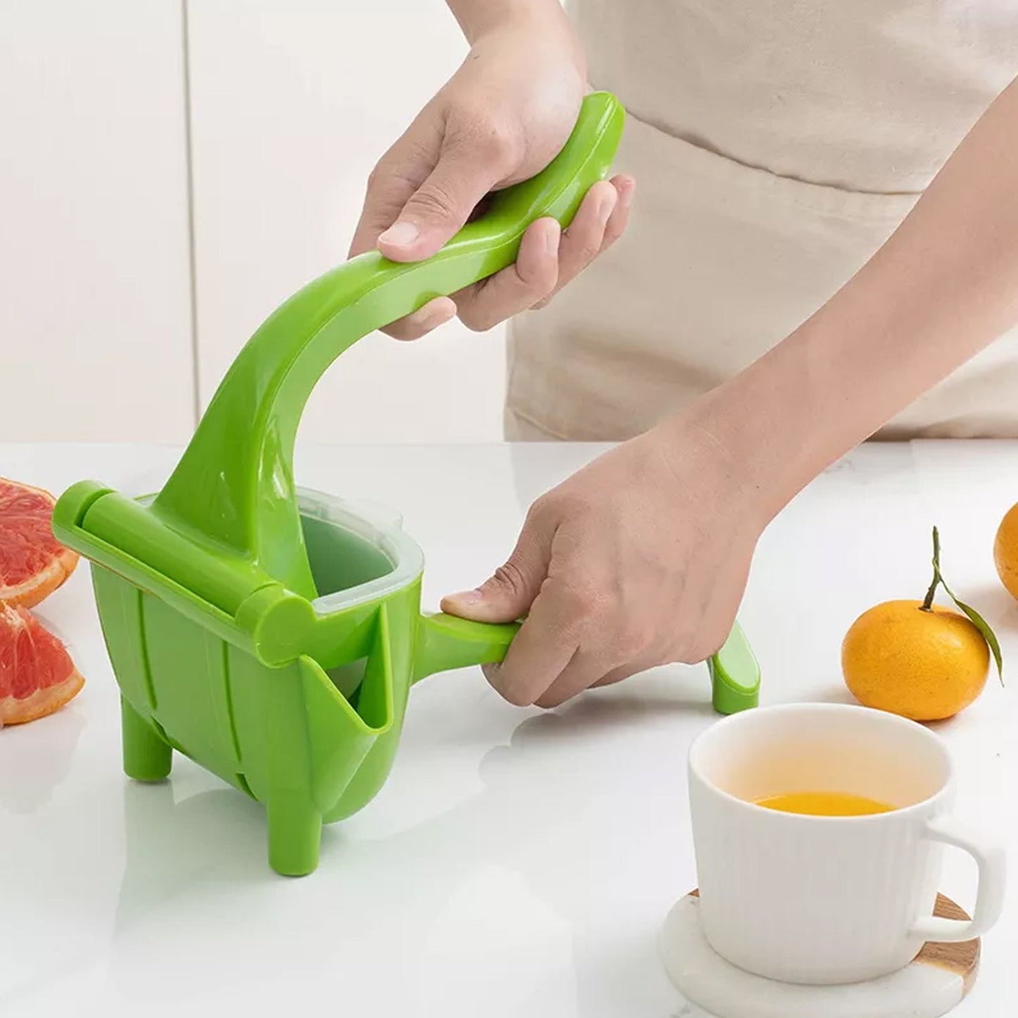 Plastic juicer squeezer with Teflon coating for toxin-free juice