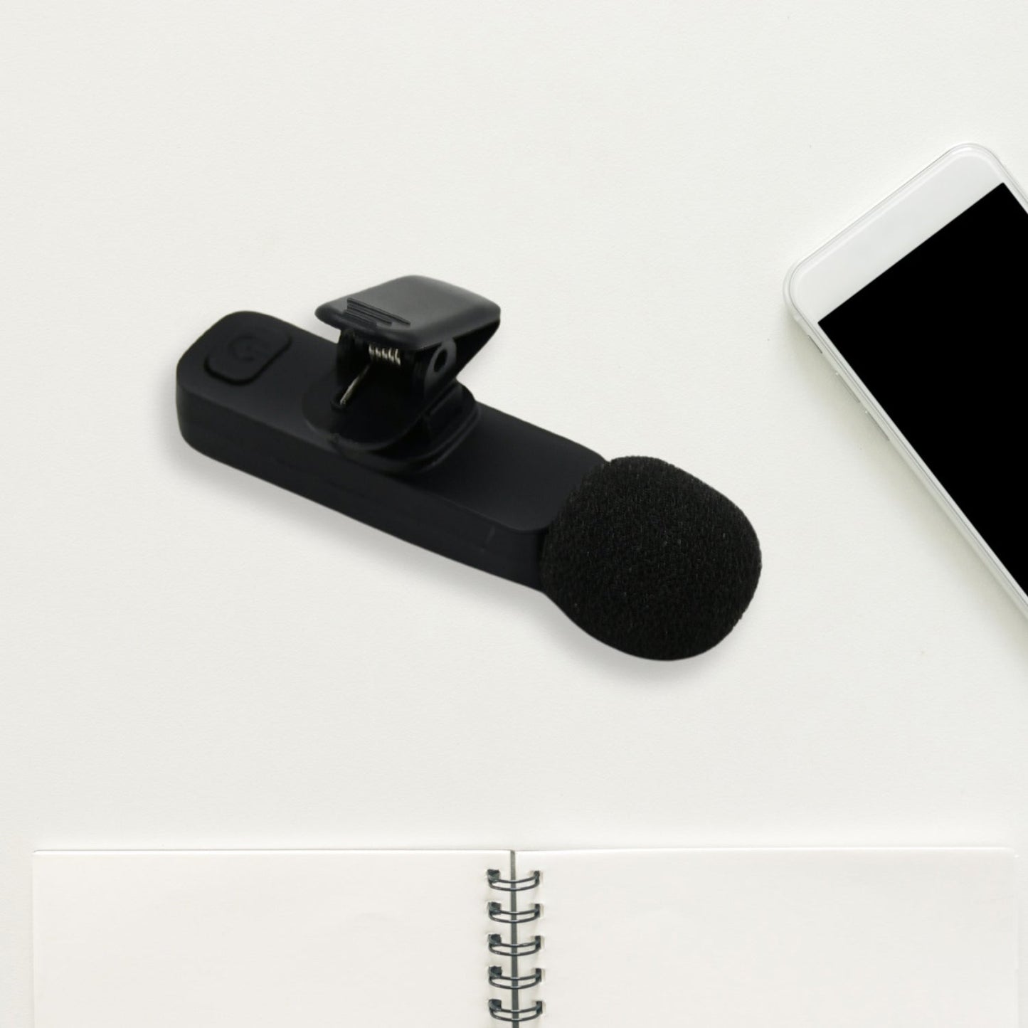 Compact wireless microphone with 360 degree sound pickup