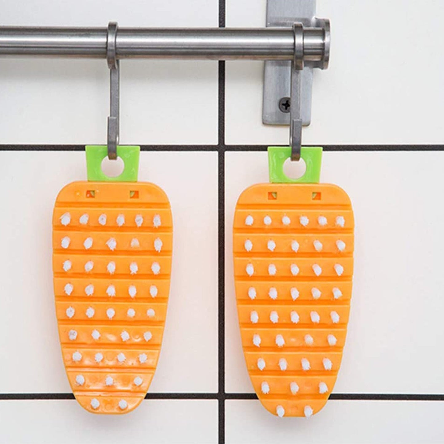 Cute carrot shaped non-toxic kitchen cleaning scrubber tool