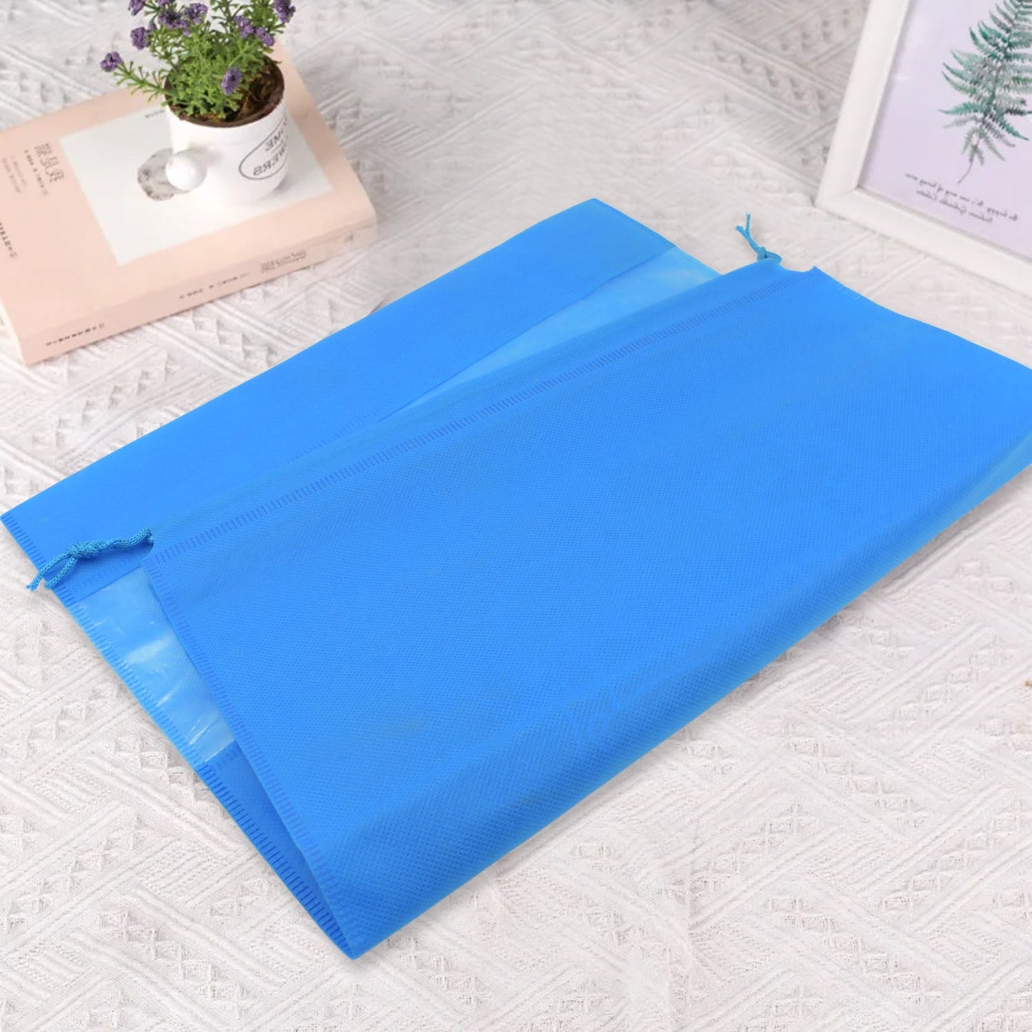 Multipurpose travel shoe bag for quick classified packing, resistant to sand, water, and odor
