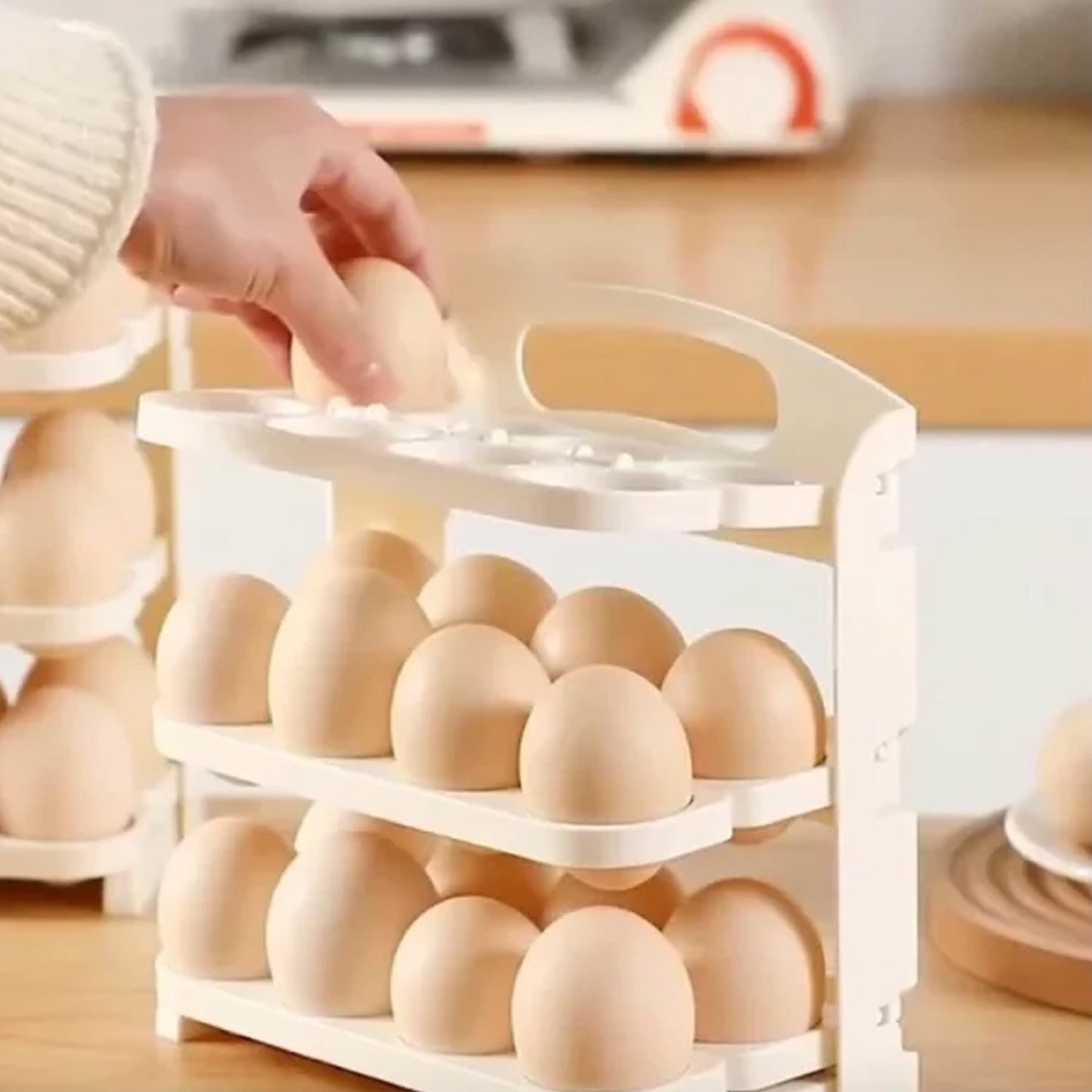 Transparent plastic egg container tray 24 slots foldable