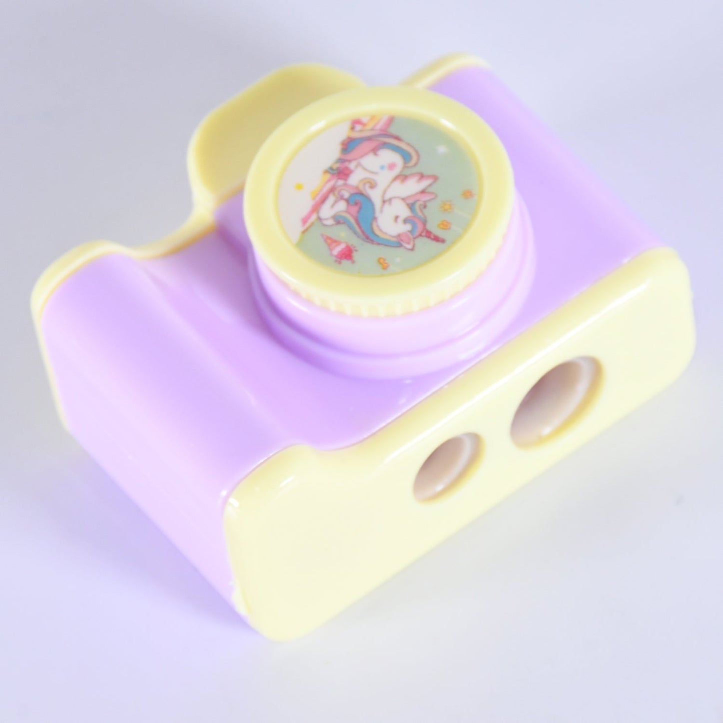 Cute camera shaped pencil sharpener for children’s stationery