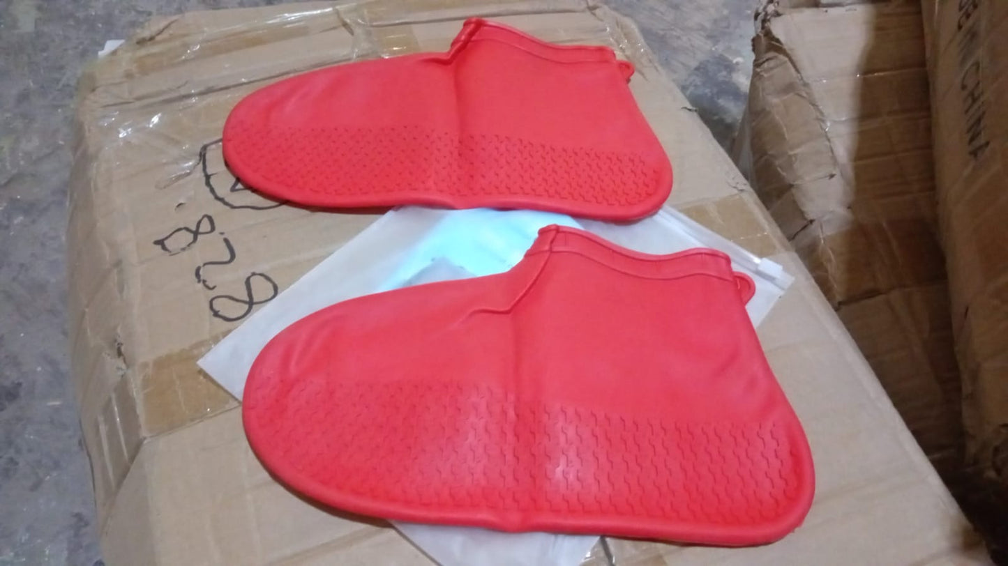 silicone shoe cover for travel, red shoe cover for rain, medium size shoe protector, rainproof shoe shield, anti-slip silicone shoe cover, rain gear accessories