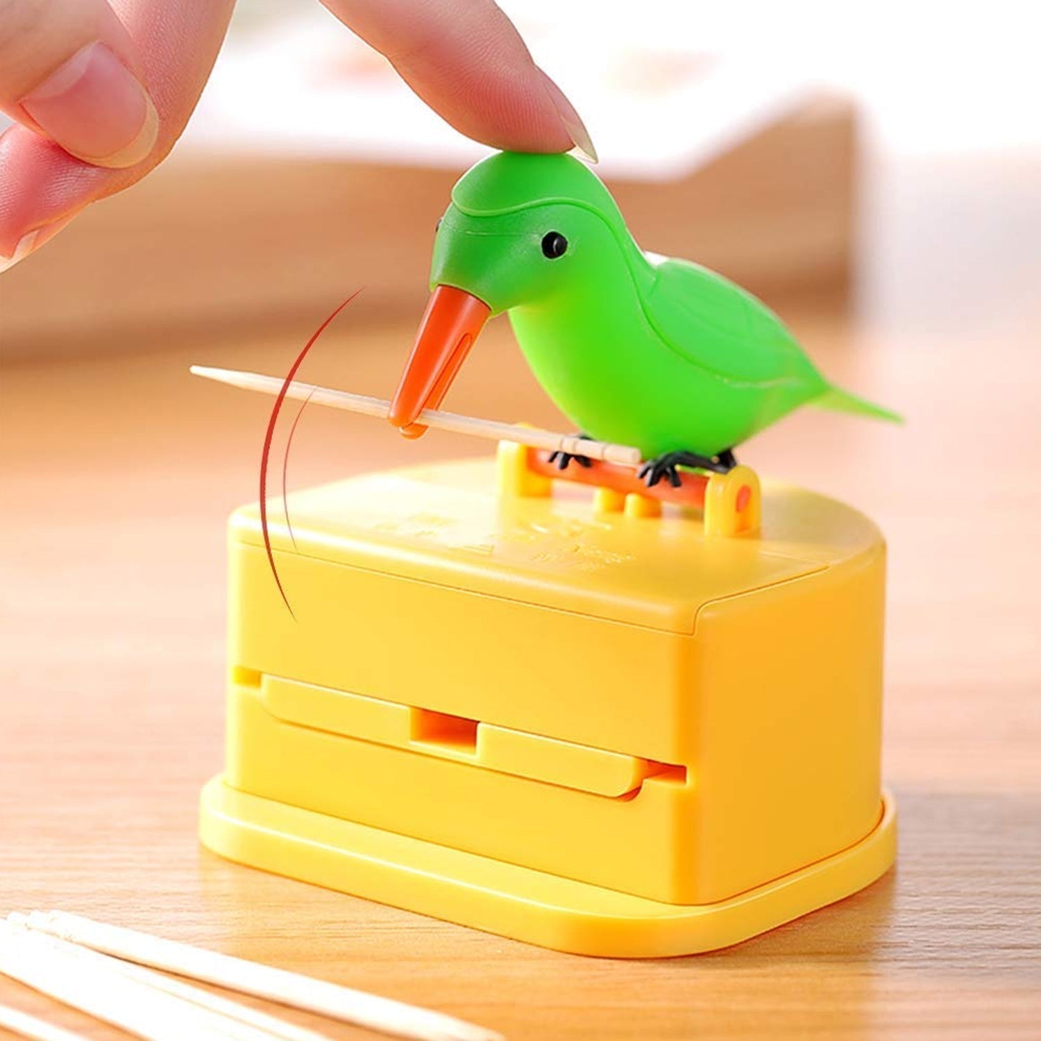bird design toothpick holder, press type toothpick dispenser, smart toothpick box, portable toothpick storage, ABS toothpick container, kitchen toothpick holder