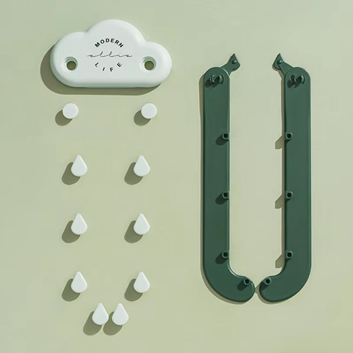 kitchen sink strainer, triangle sink strainer, food waste strainer, corner sink rack, sink filter basket, kitchen cleaning tools, sink strainer India, plastic sink strainer, triangle kitchen organizer, corner food scrap catcher

