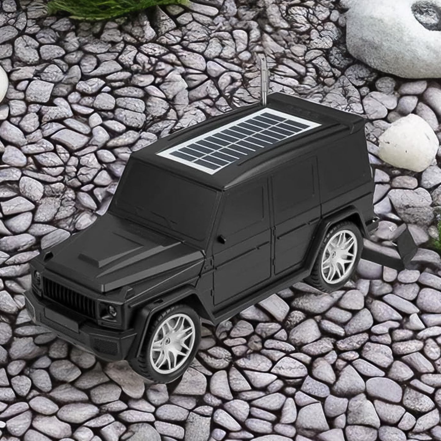 solar powered Bluetooth speaker for travel and camping, wireless rechargeable music system for car and outdoor, portable Bluetooth speaker with solar charging for hiking, rugged outdoor speaker for Thar and off-road vehicles,