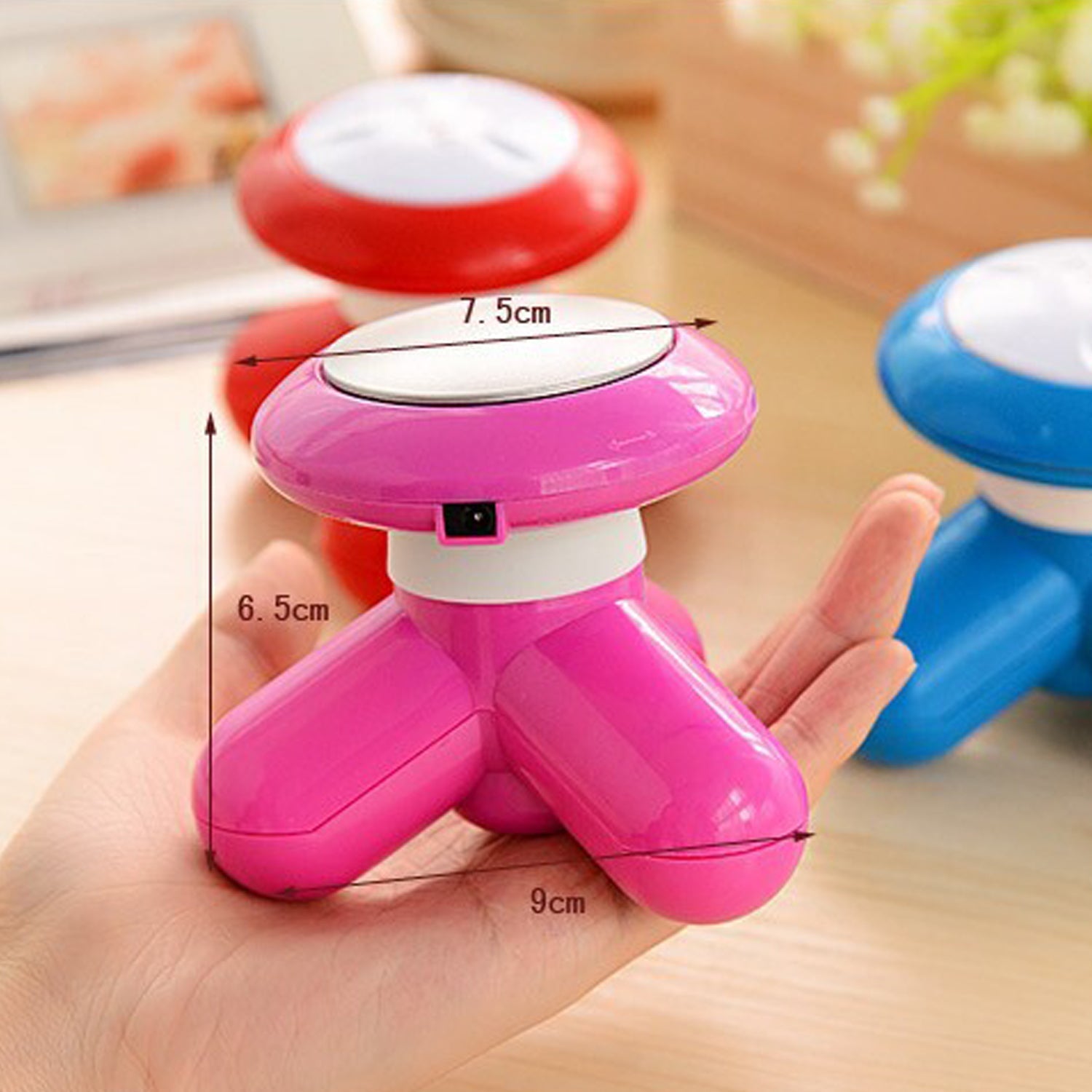 USB-powered body massager for home and travel use. USB body massager, portable vibration massager, electric pain relief device, full body muscle massager, compact body massager, handheld USB massager
