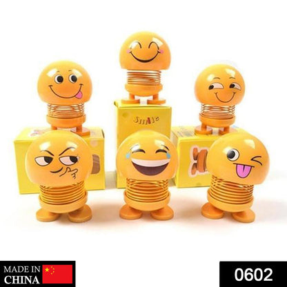Spring doll with smiling face emoticon, smiling face spring doll, car dashboard bobblehead toy, emoji figure doll, shaking head doll for desk, cute emoticon car decor, bobblehead car toy