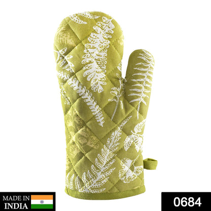 Heat proof cotton baking pad for microwave and oven use. oven glove cotton, baking gloves heat proof, microwave mittens, kitchen gloves for cooking, long oven gloves, heat resistant glove, washable oven mitt, OTG glove, unisex baking mitt