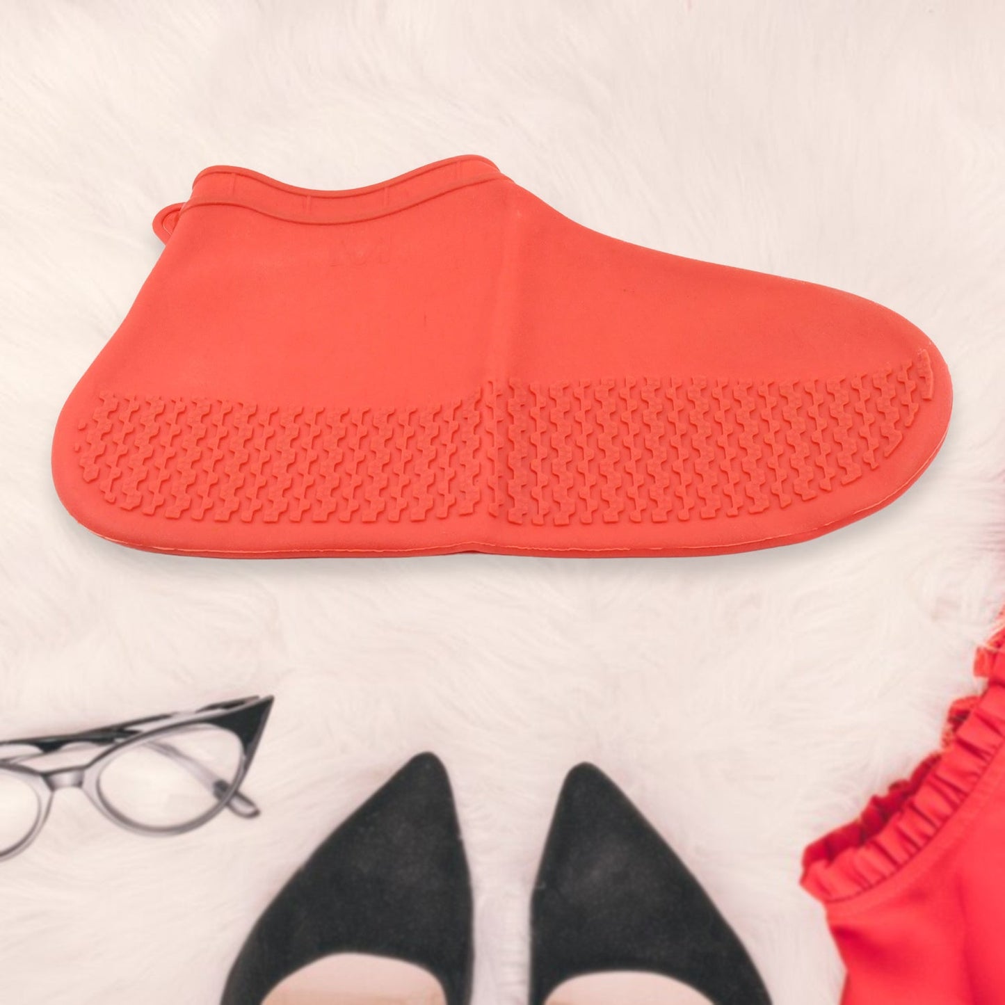 non-slip red silicone rain shoe covers medium size for monsoon use, foldable and waterproof shoe protectors for travel and rain,