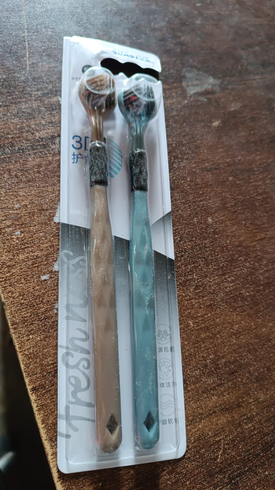 best toothbrush for orthodontic patients in India, toothbrush for dental hygiene and gum care,