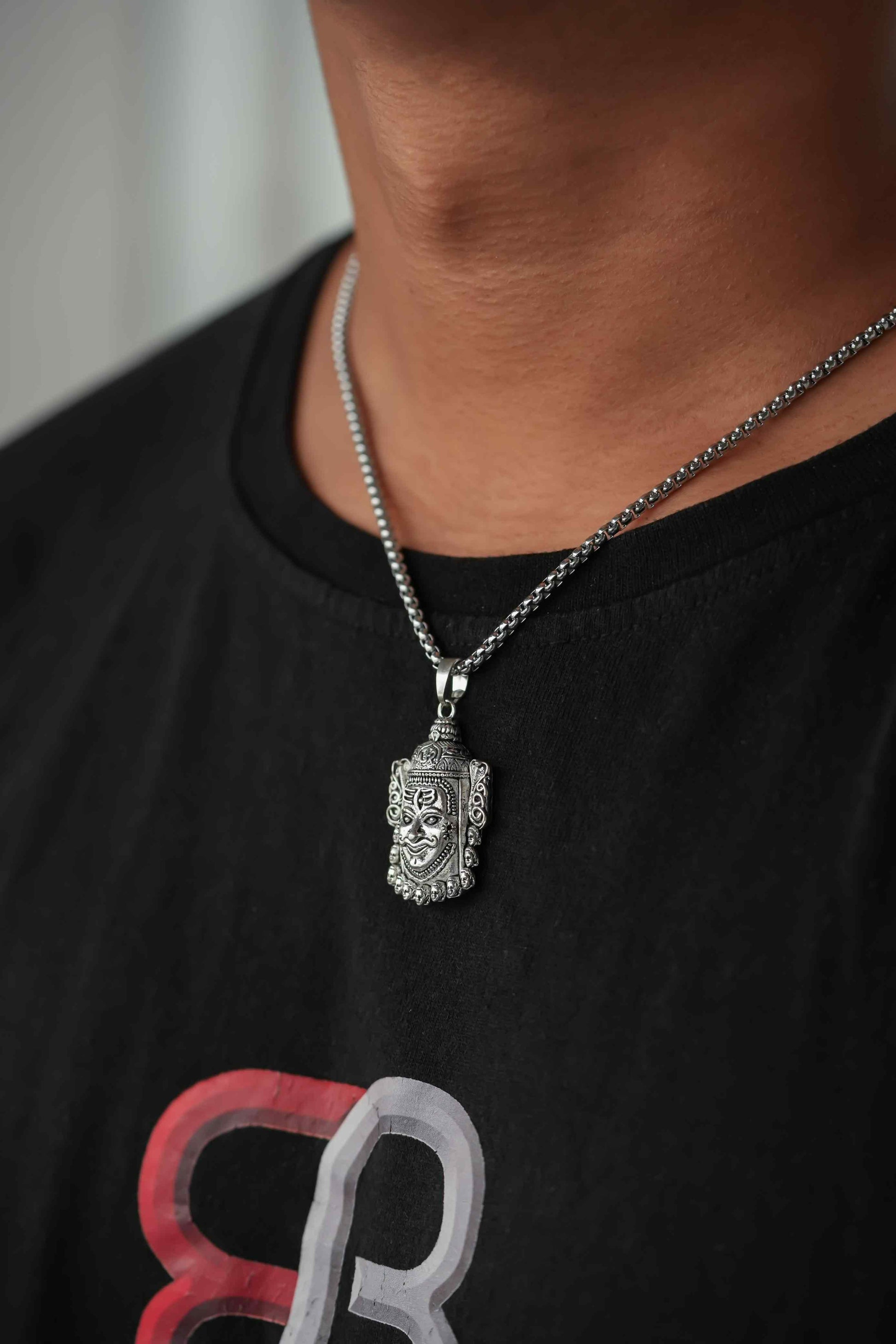 Silver Mahakal Pendant With Chain for Men – Stainless Steel Shiv Locket for Daily Wear, Silver Mahakal pendant, Mahakal pendant with chain, stainless steel Mahakal locket, Mahadev pendant for men, silver plated Mahakal chain, Mahakal locket for daily wear, Shiv pendant for men, Bholenath pendant, casual Mahadev jewelry, spiritual Mahakal pendant

