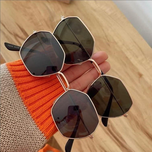 Suga Octagon Round Black Sunglass – Trendy Korean-Style UV Protection Shades for Men & Women, black round sunglasses, octagon sunglasses men, retro octagon sunglasses women, stylish sunglasses for men, Korean style sunglasses, UV protection round sunglasses, suga inspired sunglasses, BTS sunglasses style, unisex black fashion sunglasses, trendy octagon frame shades

