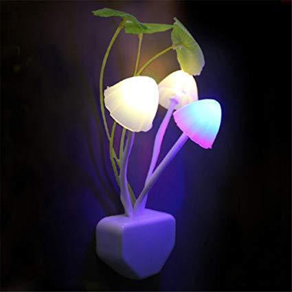 Colorful mushroom-shaped night light. Mushroom night light, LED sensor lamp, colorful plug-in night light, kids room night light, decorative LED lamp, automatic night light