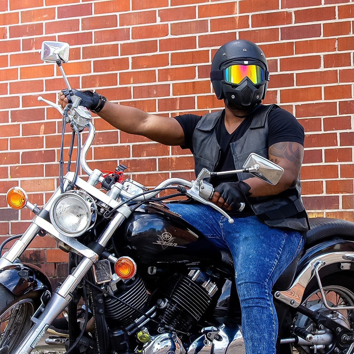 Café racer motorcycle goggles mask with adjustable strap fit