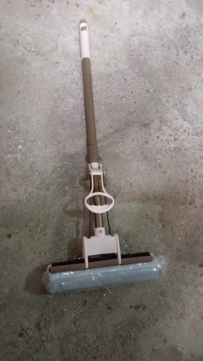Kitchen and household sponge mop with adjustable handle