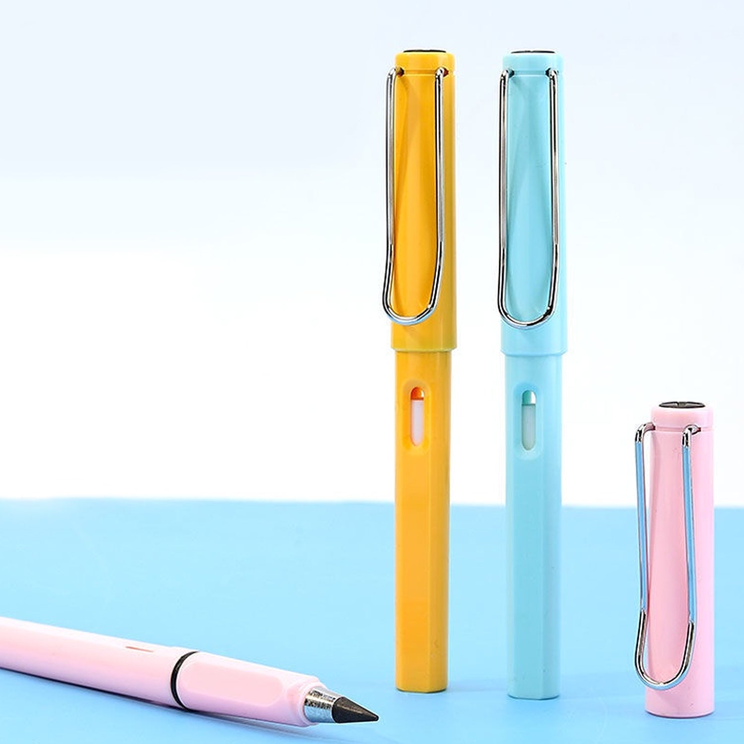 Replaceable head inkless magic pencil for drawing and notes