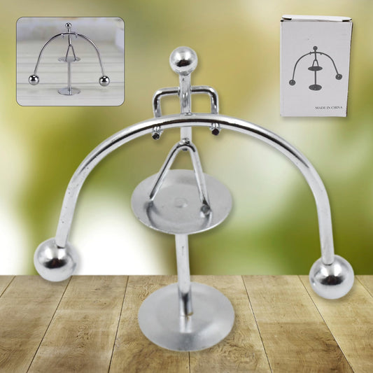 Mini steel balance toy with swinging weightlifter figurine for stress relief and office desk decoration
