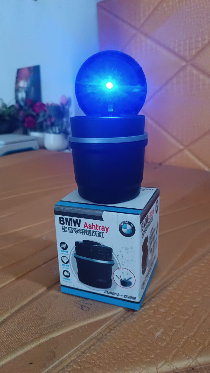 travel ashtray with LED, luxury car accessories India, smokeless car ash tray online, flip top ashtray for car