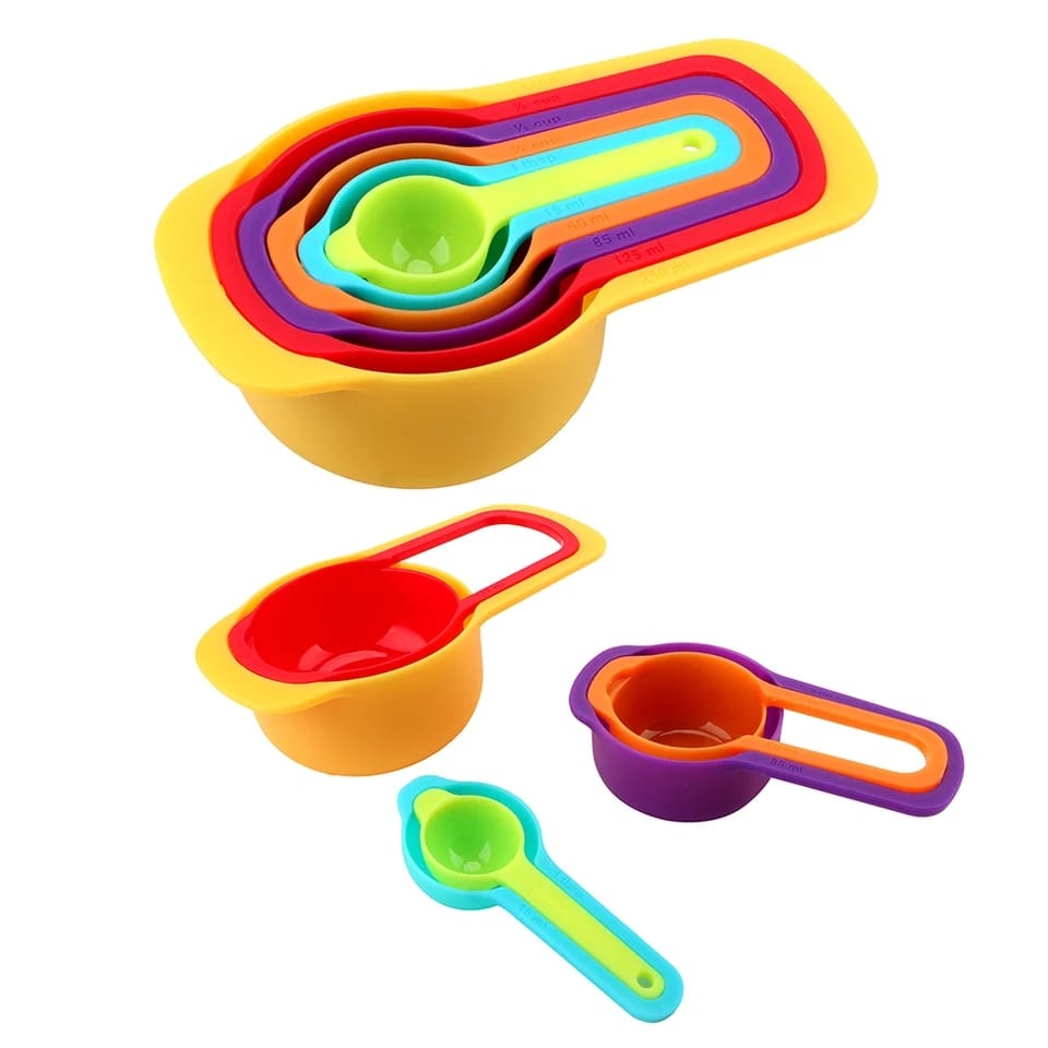 Measuring spoons in various sizes and colors, measuring spoons, kitchen measuring set, plastic measuring cups, multicolour spoons set, BPA free measuring set, cooking measuring spoons, baking tools