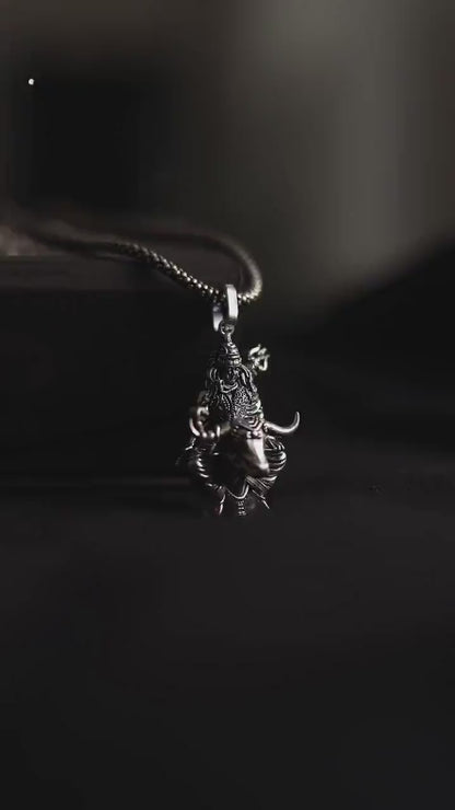 Lord Shiva with Nandi Pendant Chain for Men – Silver Stainless Steel Shivji Locket